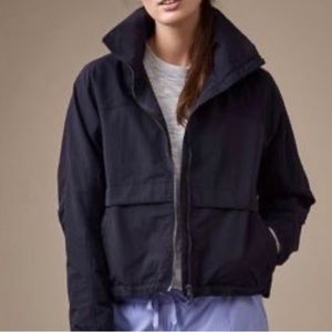 Lululemon effortless jacket / windbreaker midnight size 4 hardly worn